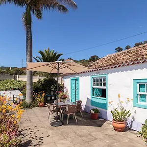 https://casa-rural-priscila.in-canary-islands.com